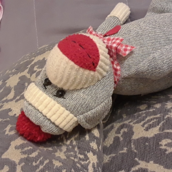 Kathleens' traditional gray sock monkey - Picture 8 of 11